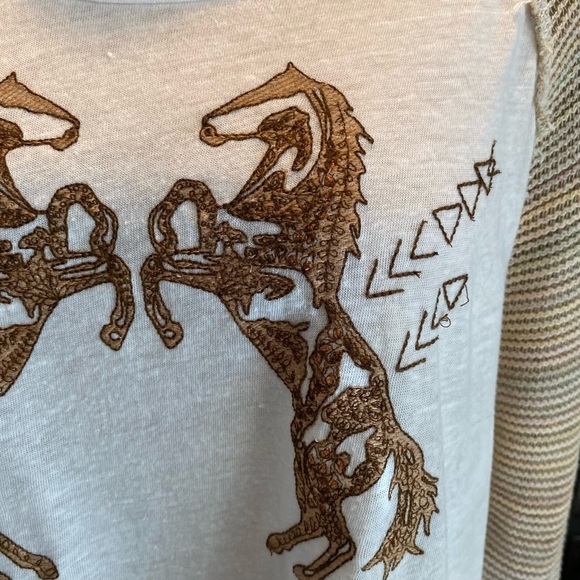Free People Ragtime Raglan Embroidered Horse Dolman Sleeve top - Picture 11 of 14